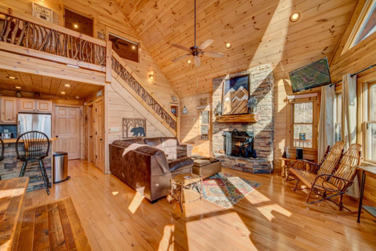 Can't Bear To Leave by Escape to Blue Ridge Morganton Exterior foto